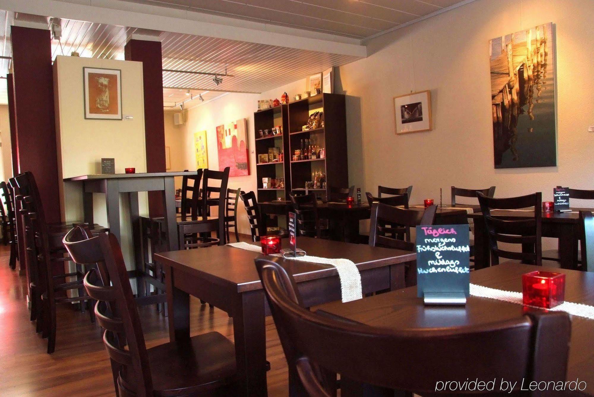Hotel Art Inn Dinslaken Ngoại thất bức ảnh