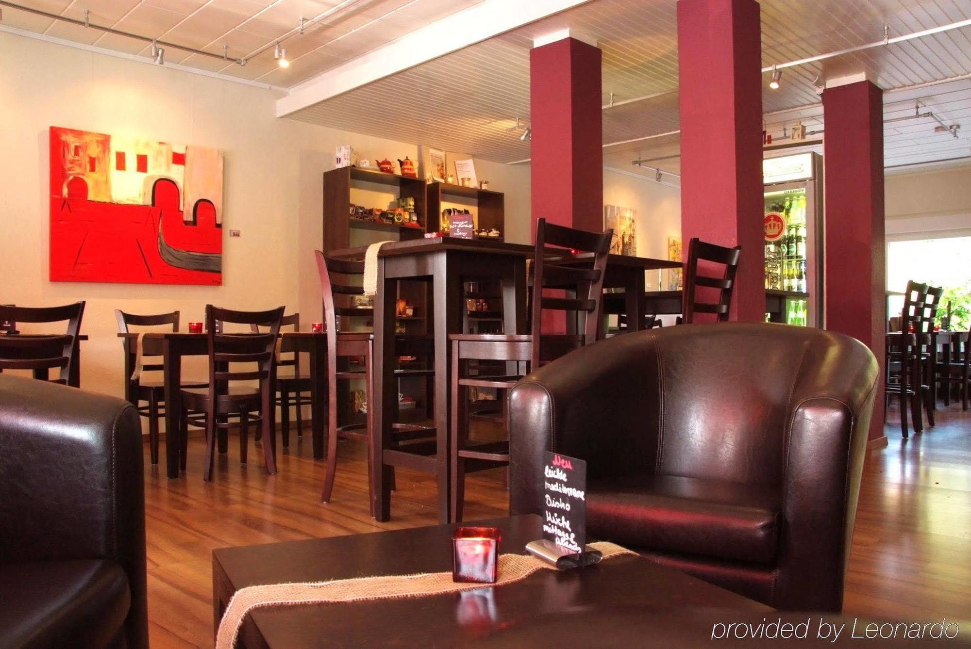 Hotel Art Inn Dinslaken Ngoại thất bức ảnh